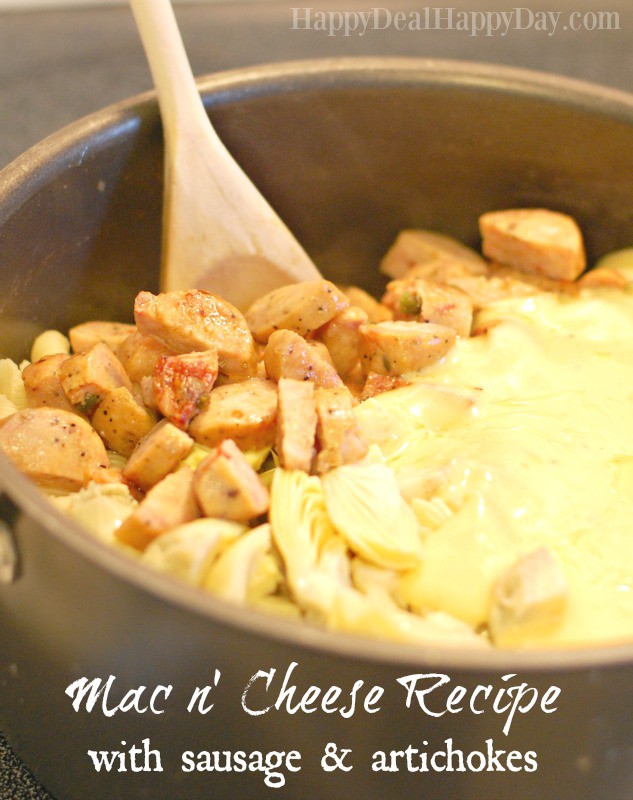 Mac N' Cheese Recipe with Sausage and Artichokes -seriously the BEST one pot comfort food mac n' cheese recipe! So so delicious - gotta pin this one!