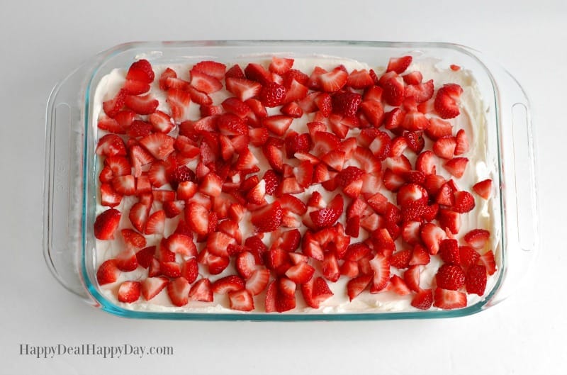 strawberry icebox cake chopped strawberries