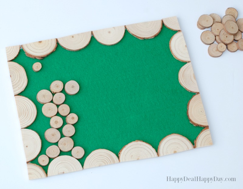DIY Placemat using wood slices