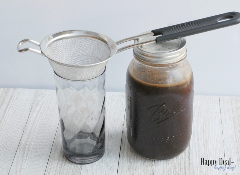 How To Make Simple Cold Brew Iced Coffee - Happy Deal - Happy Day!