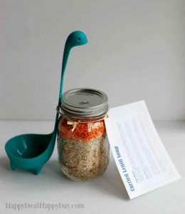 Easy Homemade Gift Ideas - lentil soup in a jar