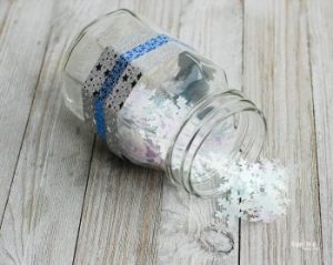 Easy Homemade Gift Ideas - snowflake bath confetti