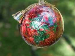 Plastic Ball Ornament Decorating Ideas - 10 Cute Ways to Use Them